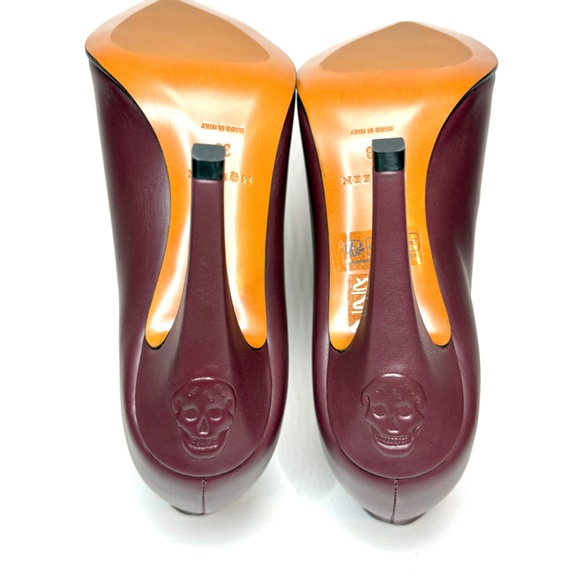 New! MCQUEEN Birdee Slashed Brown Leather Bootie Pumps | 38 - Picture 10 of 14